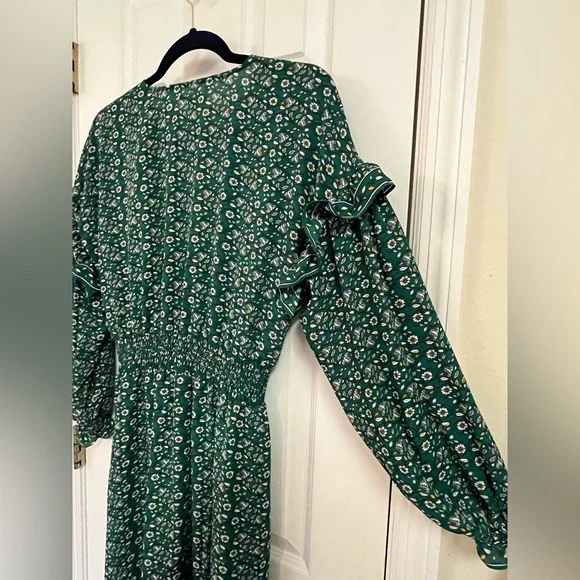 ‼️SOLD‼️NWOT Max Studio Long Sleeve Green Floral Midi Dress With Ruffle Details - Picture 7 of 9